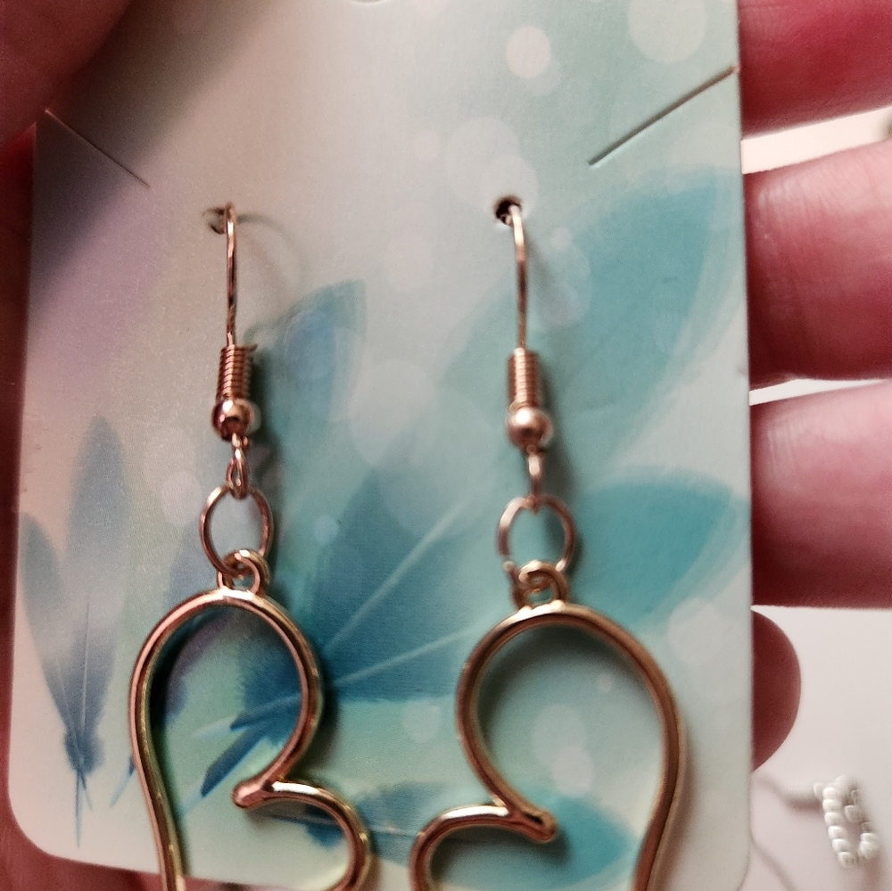 Handcrafted gold tone heart earrings